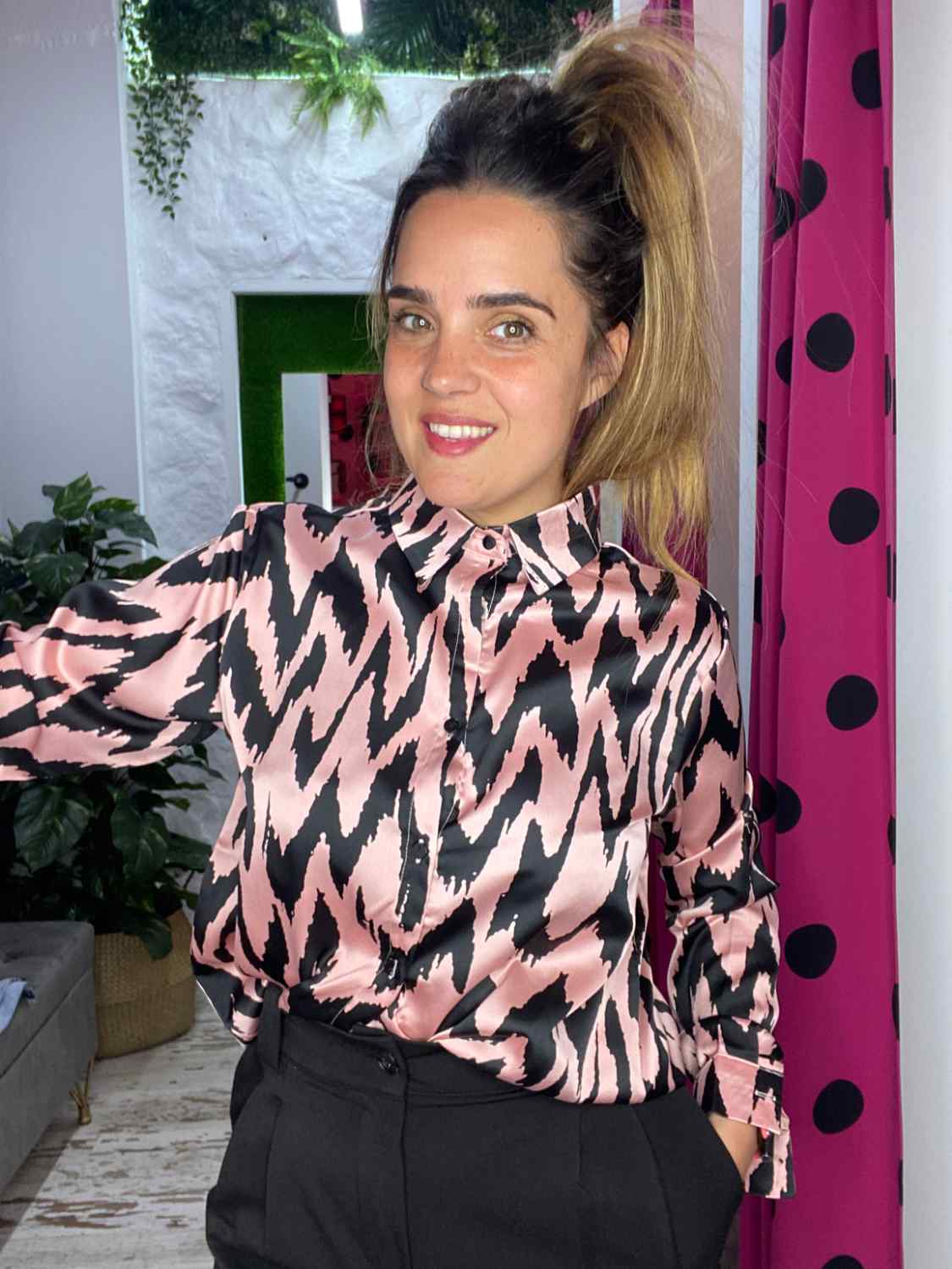 080016Rosa